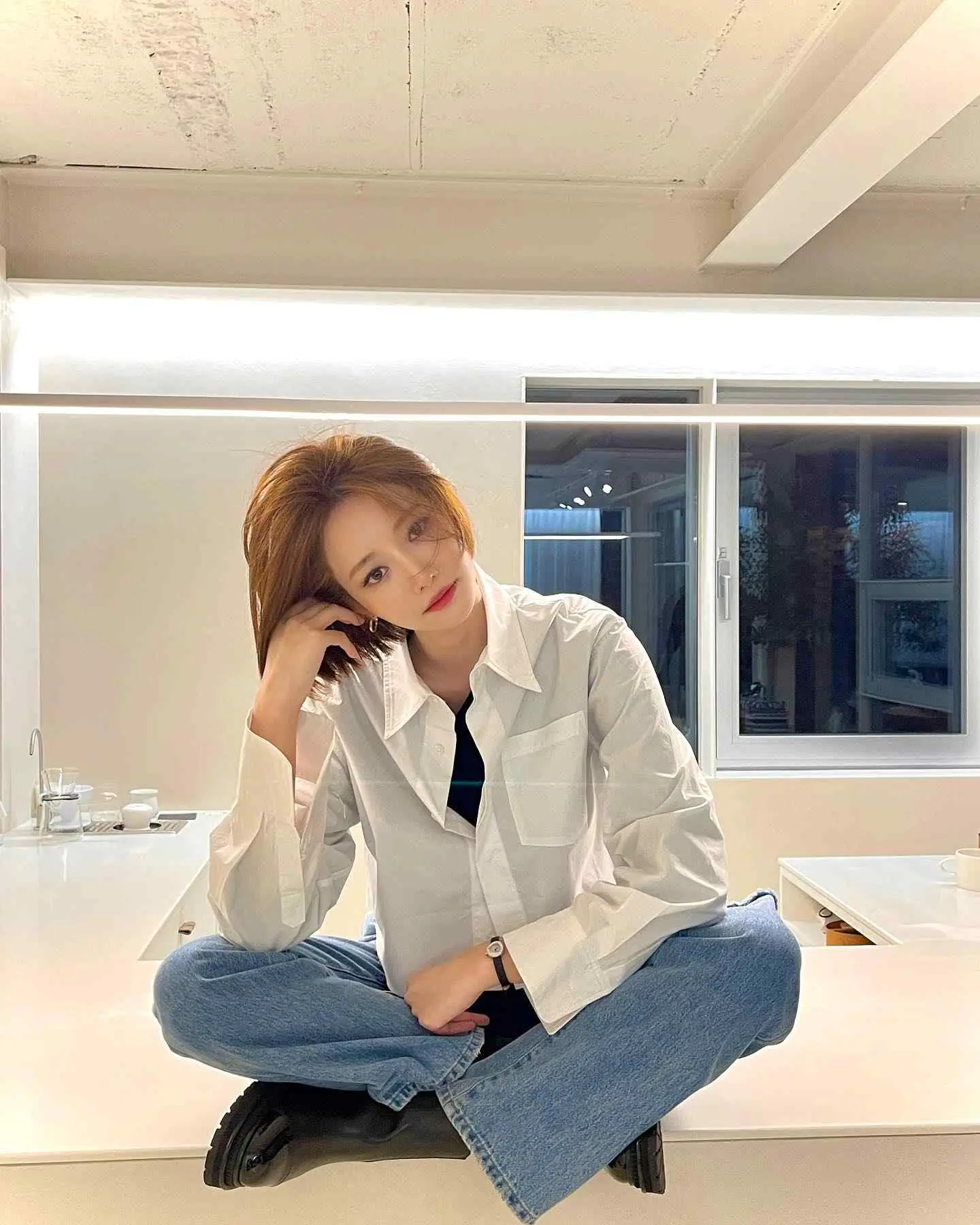 Go Joon Hee - go-joon-hee-hot-17.webp